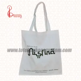 Goodiebag Blacu Nisrina